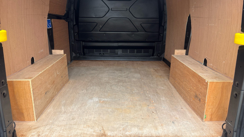 Ford Transit Custom 280 L1 Diesel Fwd 2.0 EcoBlue 130ps Low Roof Limited Van